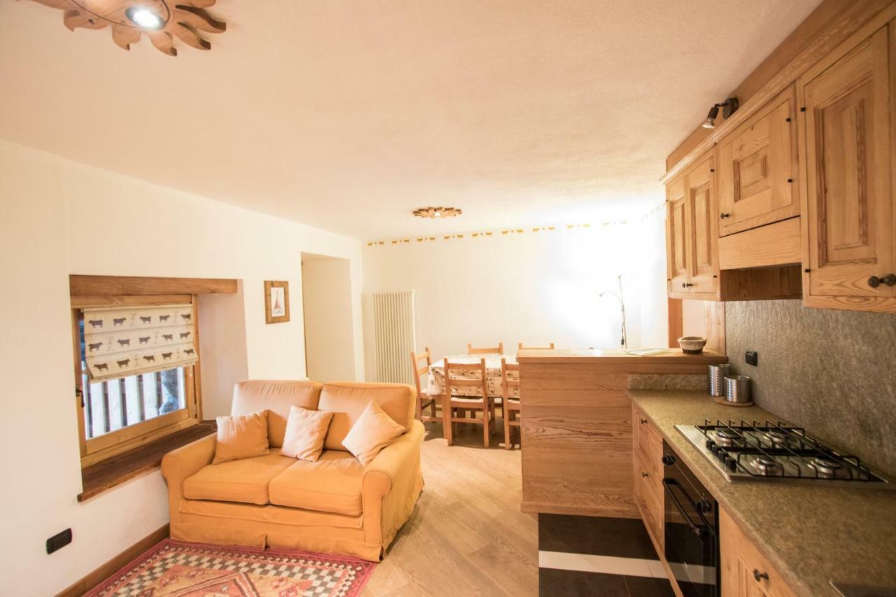 Maison De Meuny Courmayeur Luaran gambar