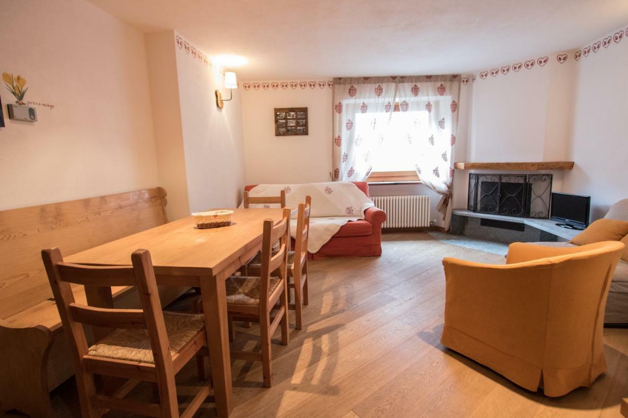 Maison De Meuny Courmayeur Luaran gambar