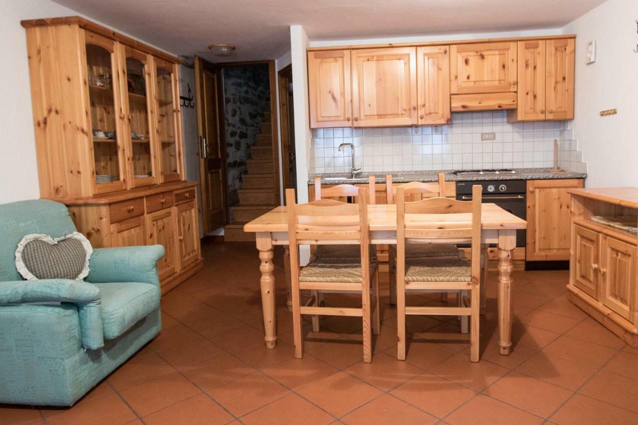 Maison De Meuny Courmayeur Luaran gambar