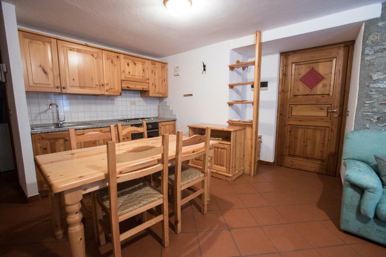 Maison De Meuny Courmayeur Luaran gambar